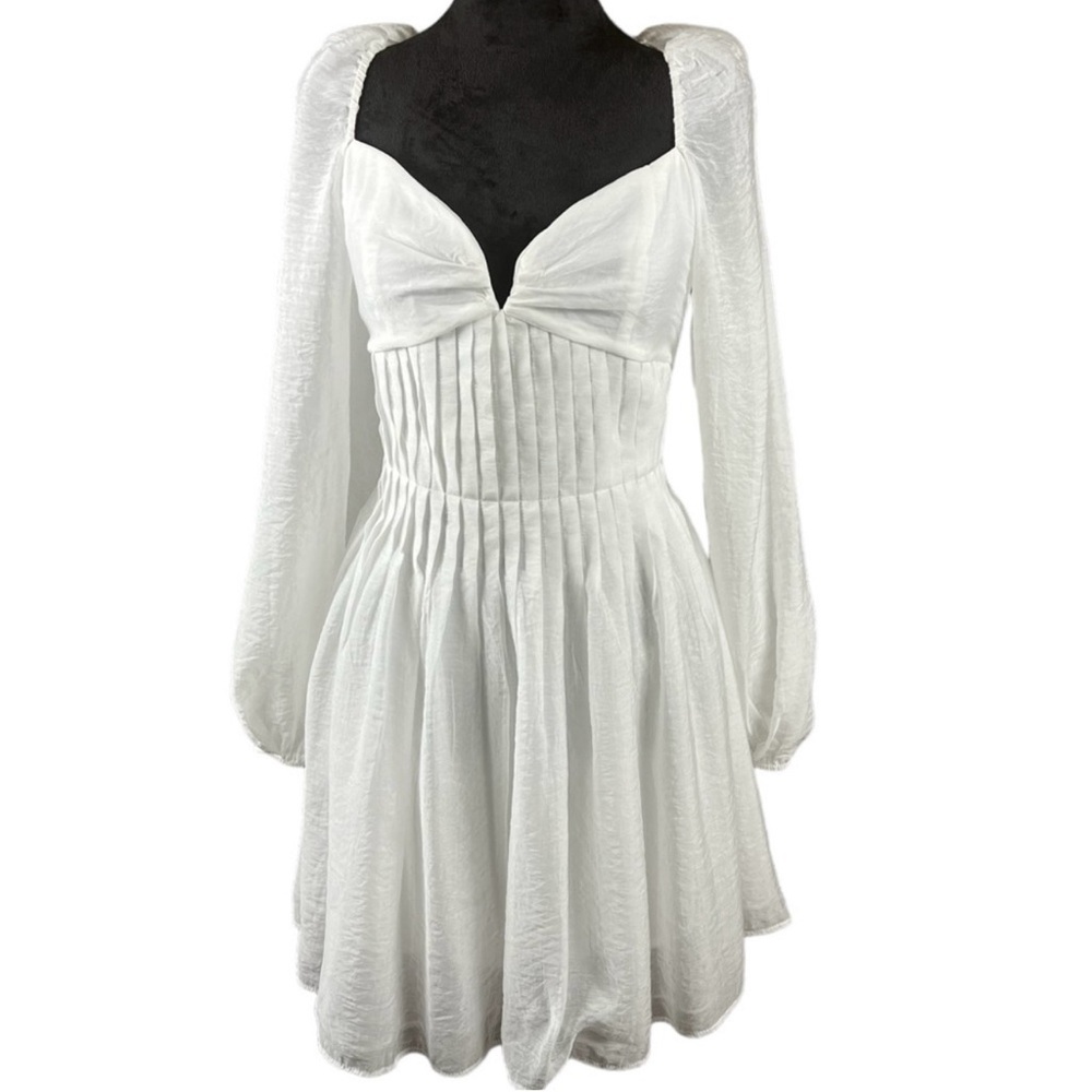 Astr The Label Carina Long Sleeve Mini Dress White